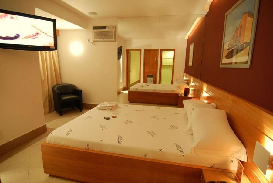 Vip'S Suites (Adults Only) Rio de Janeiro Exterior photo